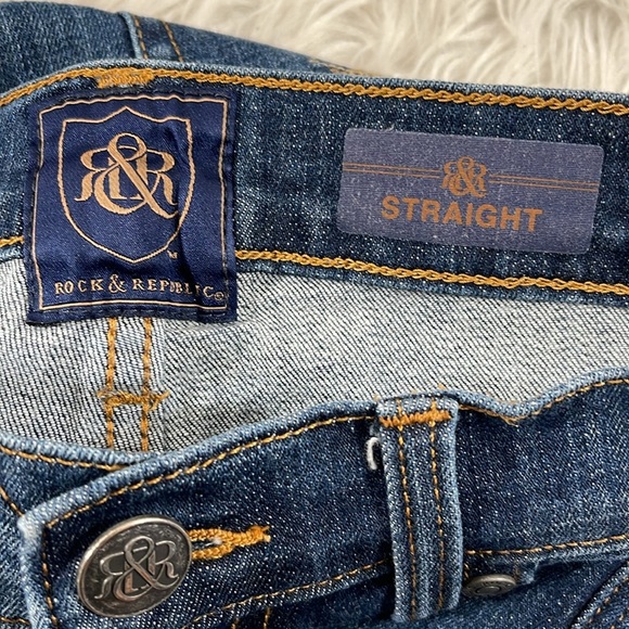 ROCK & REPUBLIC STRAIGHT FIT DISTRESSED BLUE DENIM JEANS SIZE 34x30 - Picture 8 of 10